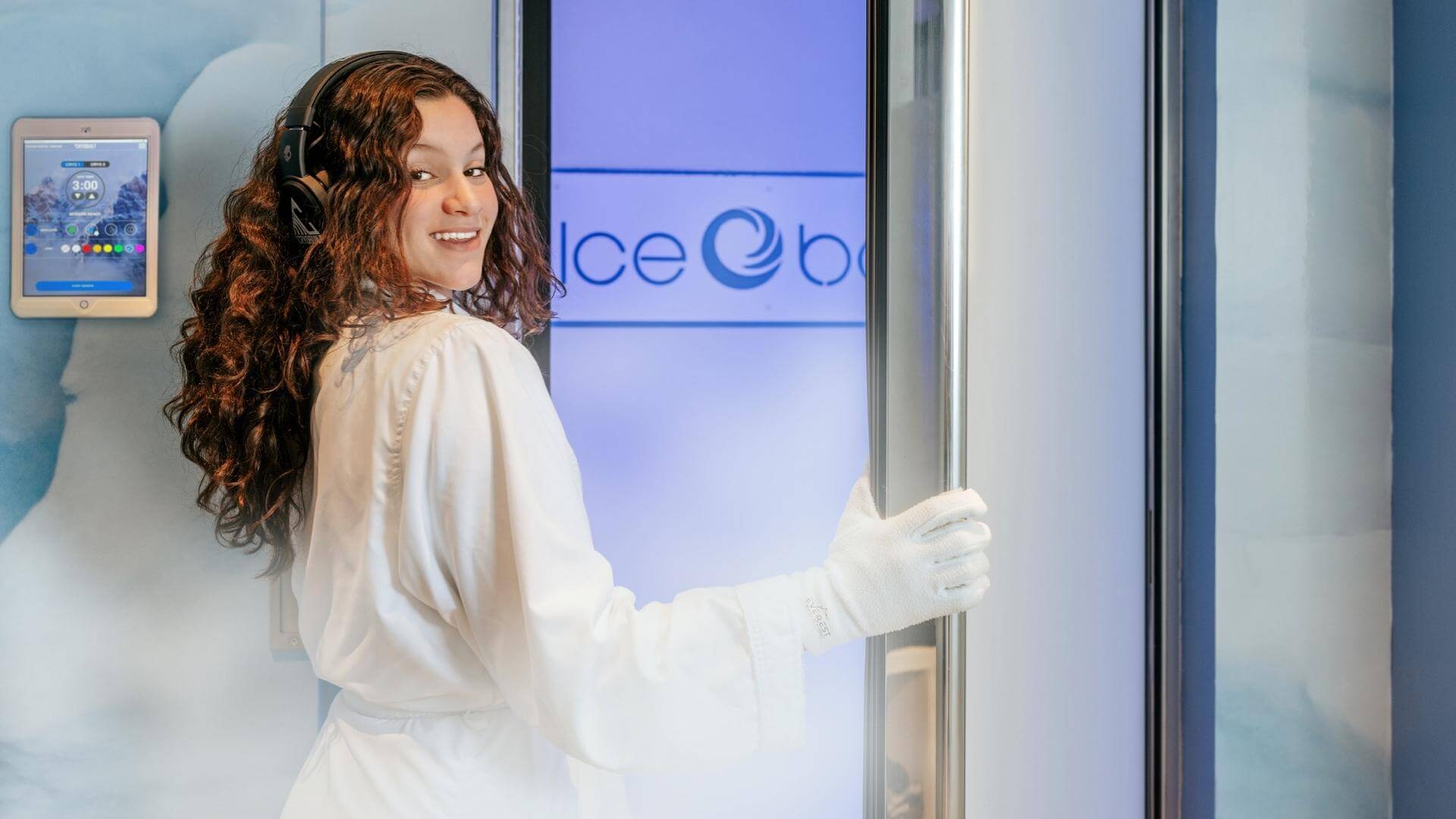 Woman going into Icebox cryotherapy chamber